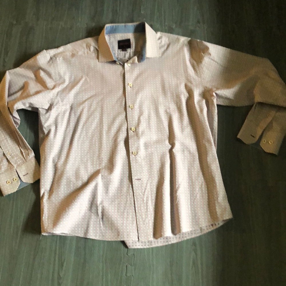 Men’s Shirt, Great Condition!